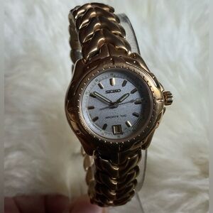 Seiko Women’s Watch Sport 100 7n82-0379